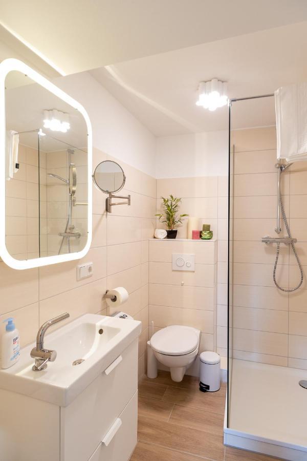Ferienwohnung Zum Marktplatz แวร์นิกโกโรเดอ ภายนอก รูปภาพ